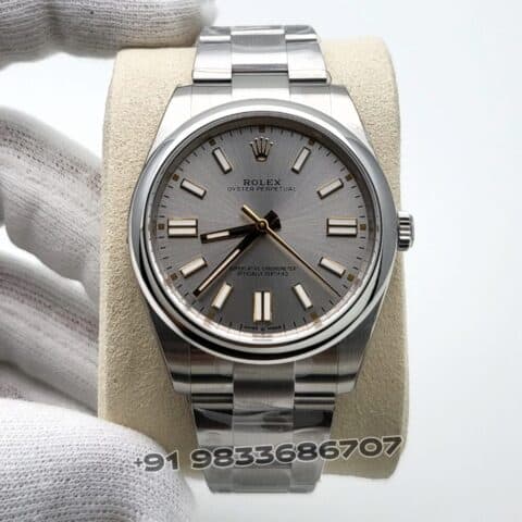 Rolex Oyster Perpetual Silver Dial 41mm Exact 1:1 Top Quality Replica Super Clone Swiss ETA 3230 Automatic Movement Watch